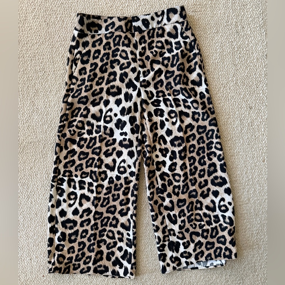 Leopard Print Wide-Leg cropped Pants